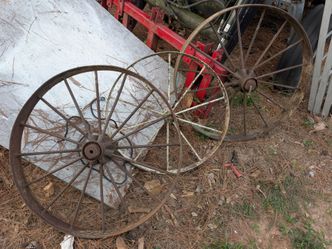 Antique Wagon Wheels