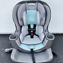 LIKE NEW GRACO EXTEND2FIT CONVERTIBLE CAR SEAT!!