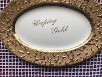Vintage authentic gold oblong dish 9 inches long No Chips