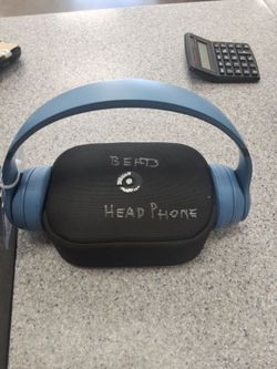 Beats solo 4