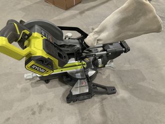 Ryobi 18V Cordless 7-1/4 in. Sliding Compound Miter Saw New (tool only)