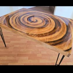 Beautiful Vertigo Swirl Dining Table