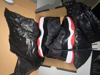 Jordan 11 Bred 2019 size 9.5 M