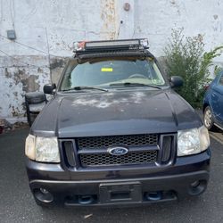2001 Ford Explorer Trac