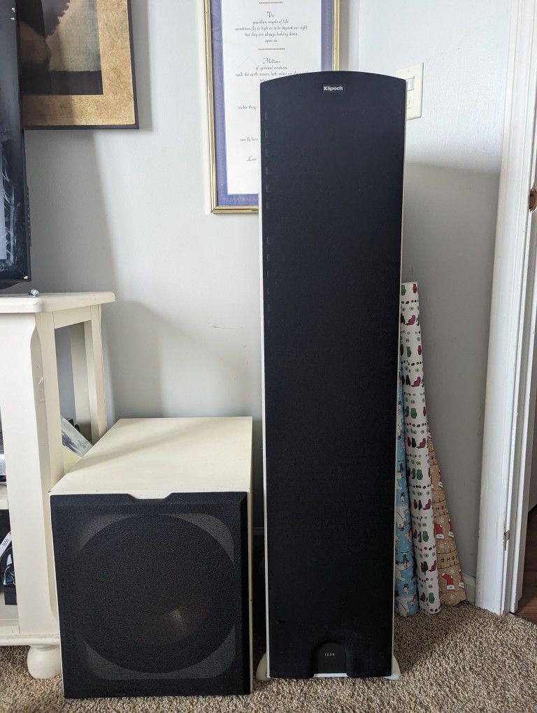 Klipsch KF-26 Tower speakers & R-12SW Sub