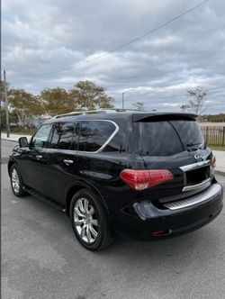2012 Infiniti Qx56