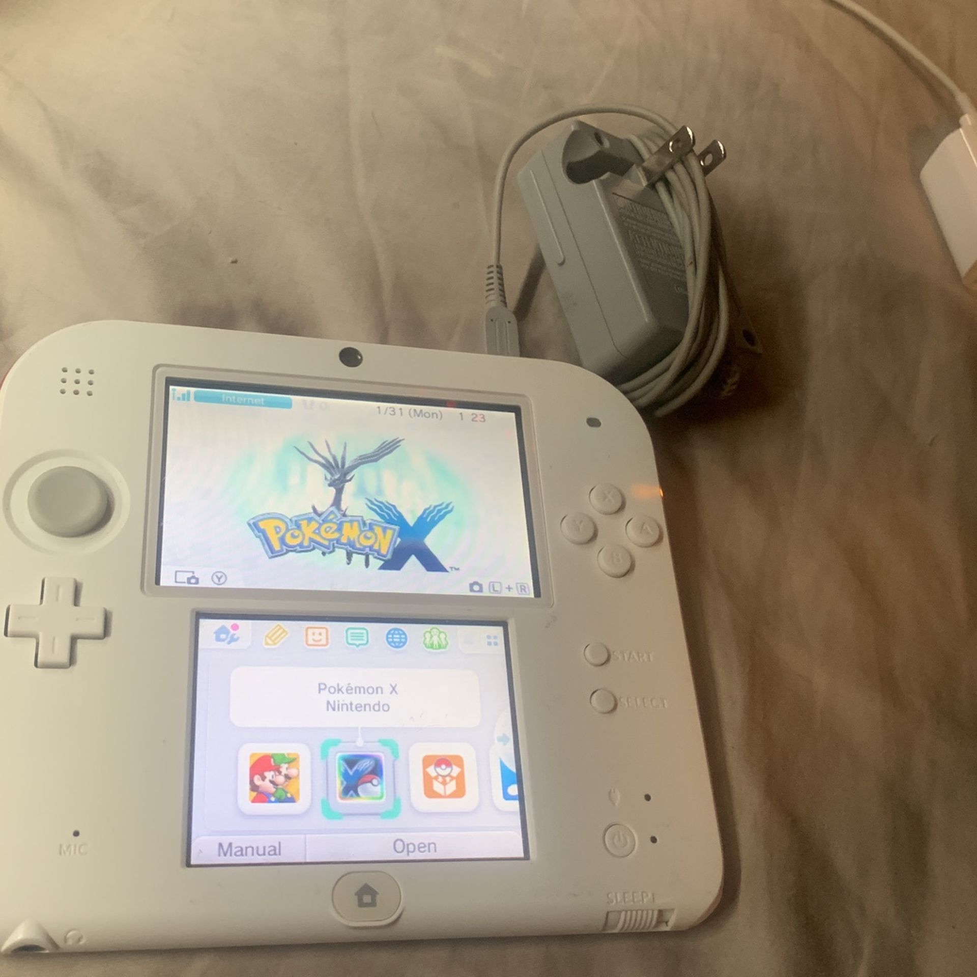 Nintendo 2Ds Super Mario 2 Edition (with Pokémon X)