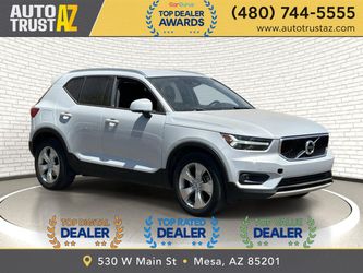 2021 Volvo XC40