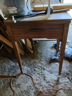 Sewing cabinet