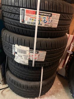 Brand new set Hankook Ventus S1 Noble 225/50/16 Tires Paid $600+