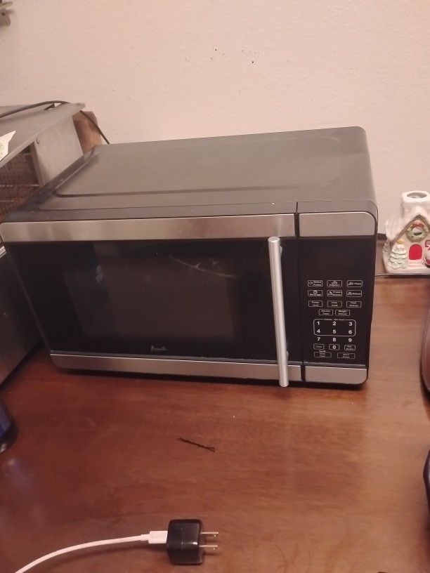Microwave
