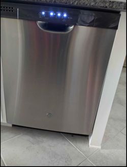 Stainless steel dishwasher like new