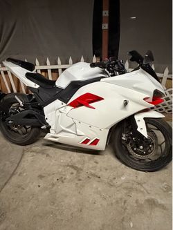 Electric motorcycle