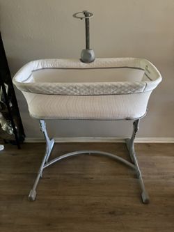 Arms Reach Co-Sleeper Bassinet