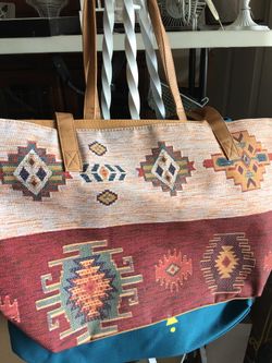 Large tote bags