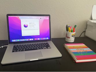 MacBook 2105 corei7 15 inch
