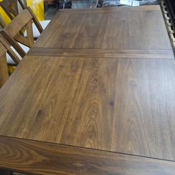 Like new 7 piece dining table