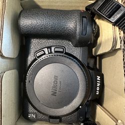 Nikon Z7ii (Body Only) NEW CONDITION Includes Box and ALL ACCESSORIES (US MODEL)