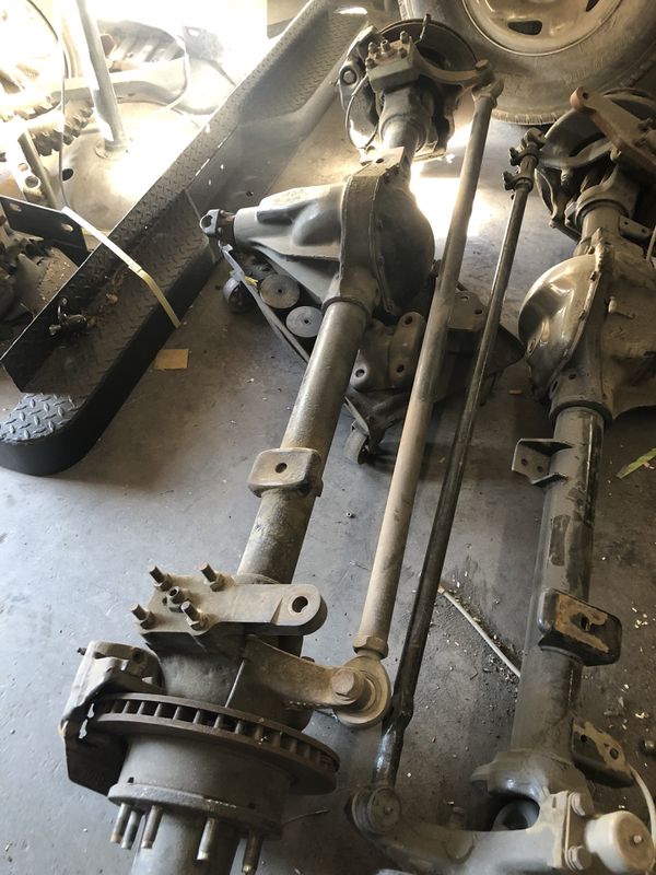 Duramax straight axle kit complete 7879 Dana 60 for Sale in Tulare, CA