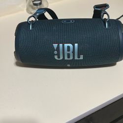 JBL BLUETOOTH Speakers