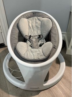 Munchkin swing