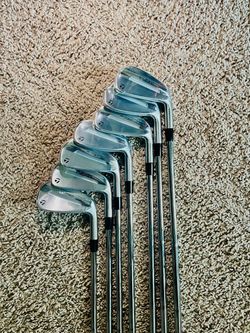 Taylormade P790 Irons New!