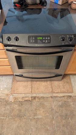 Frigidaire Electric Range