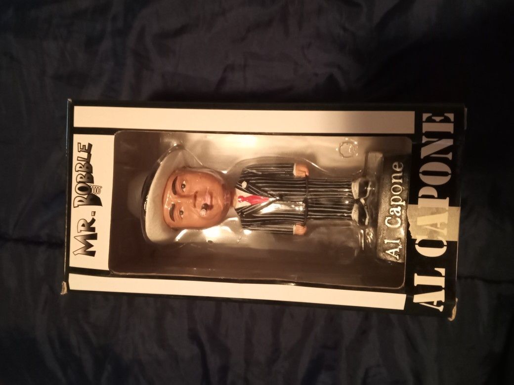 Al Capone Bobblehead In Box