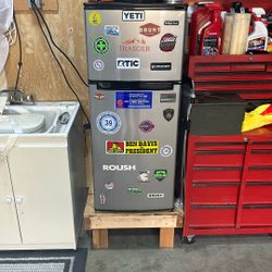 Magic Chef Tall Mini Fridge 