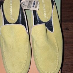 Slip On Shoes Size 5 (New)