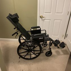 Drive Recliner Wheelchair Black Swing Away Legrest Padded Armrest