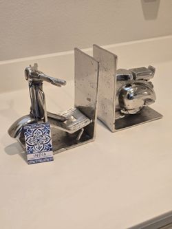 Vespa Bookends