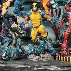 Sideshow Wolverine Regular Premium Format No Box 