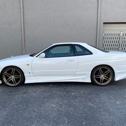 Nissan Skyline GT R34 JDM Classic RHD Cars 