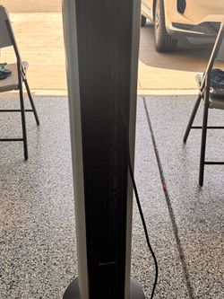 Bonaire Tower Fan - 2 tower fans available