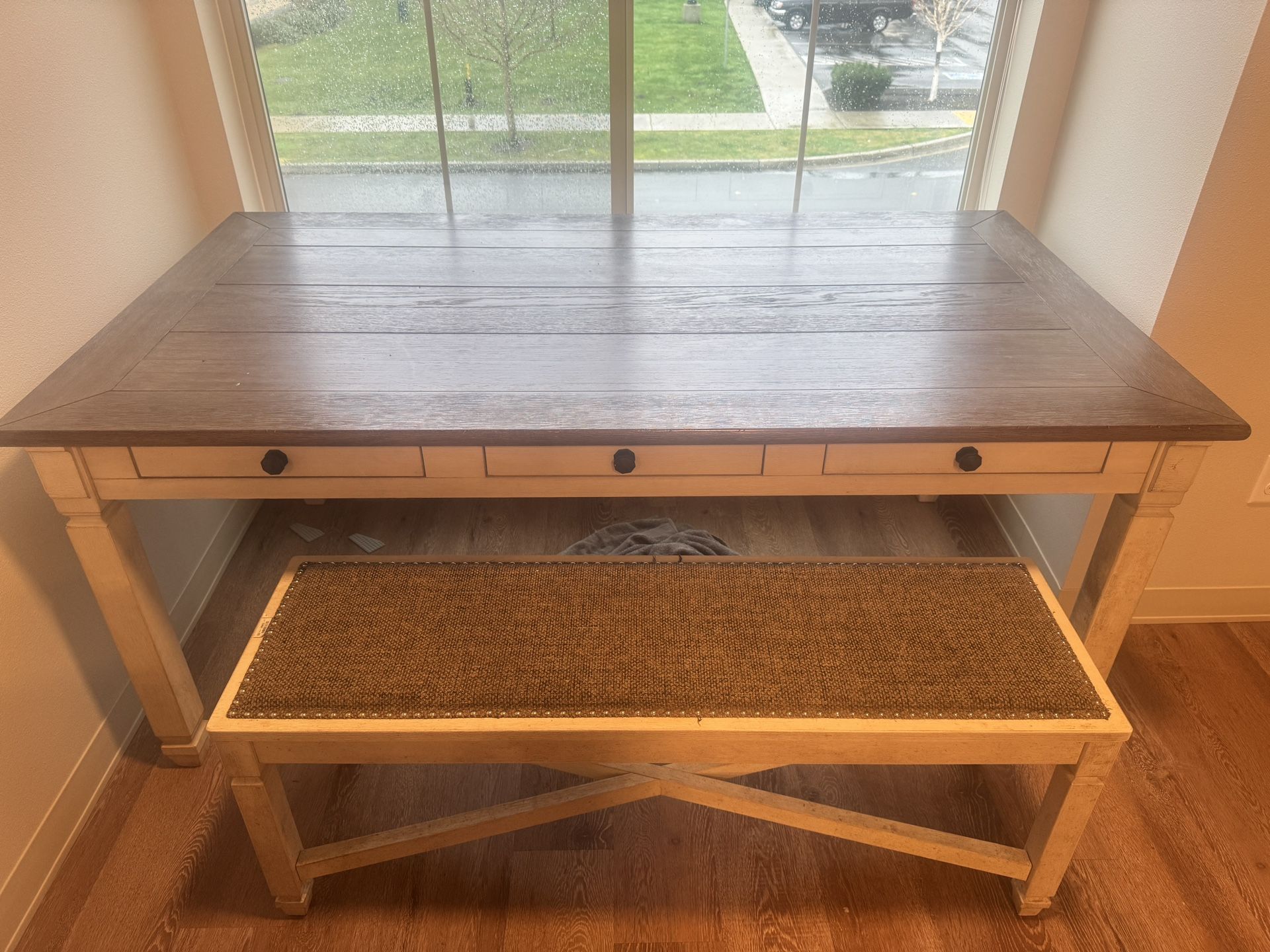 Ashley Furniture Kitchen Table