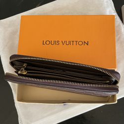 Louis Vuitton Women’s Wallet