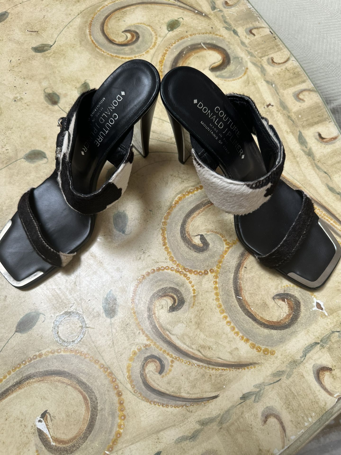 Donald J Pliner Couture Pony Hair Sandals – Size 8M – 4” Heels