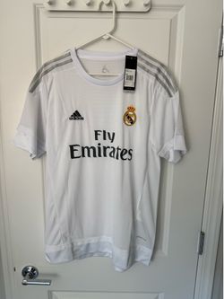 Real Madrid 15-16 soccer jersey