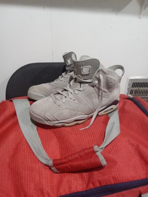 Must Sell Almost New Jordan's Retro 6 Georgetown Sz 11. .5