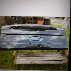 2017 F250 Black Tailgate 400