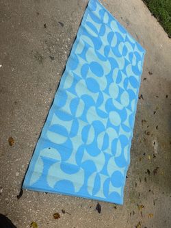 Blue Floral Pattern Outdoor Area Rug
