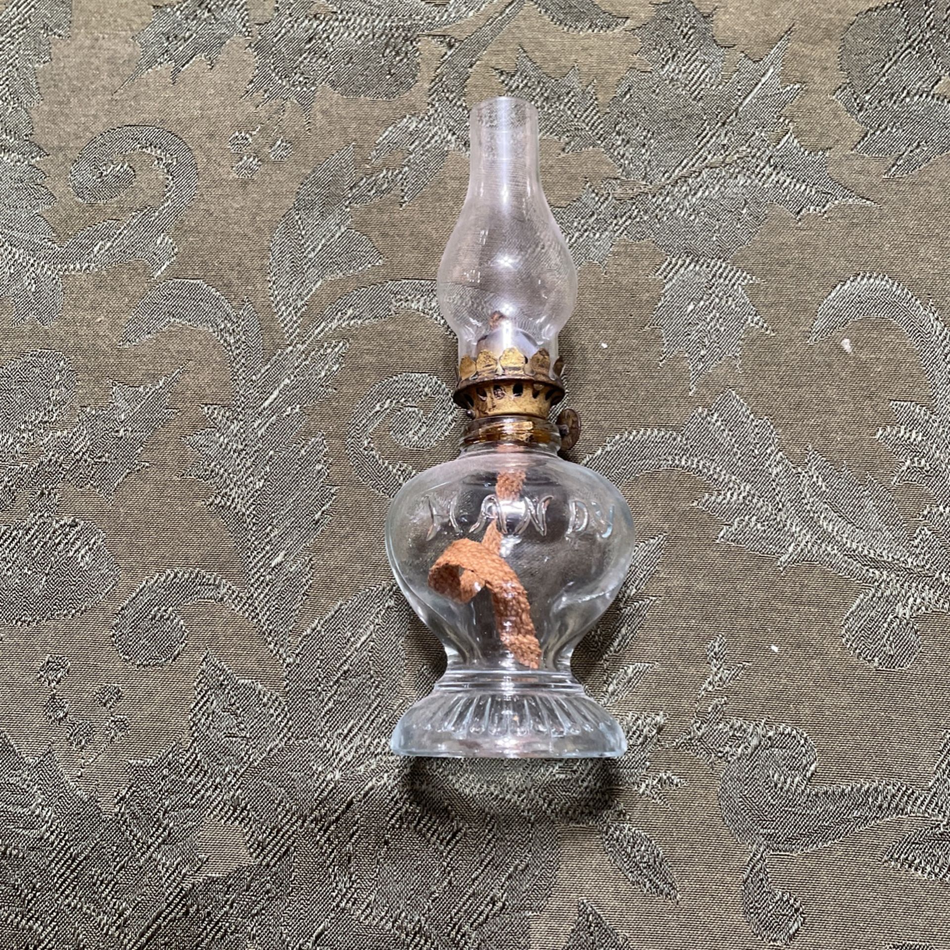 Handy company vintage miniature oil lamp