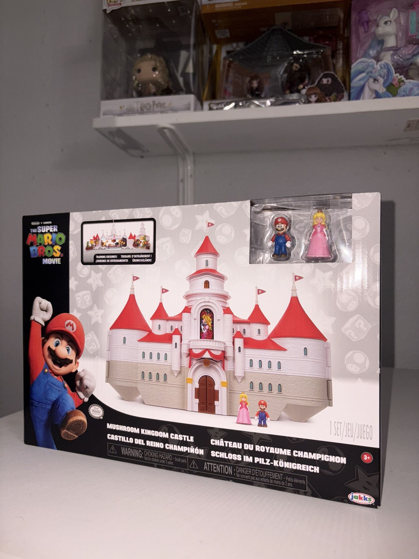 The Super Mario Bros. Movie Mini World Mushroom Kingdom Castle Deluxe Playset