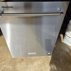 Kitchen Aid Dishwasher 