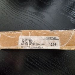 Honeywell Clip And Copper Well Assembly