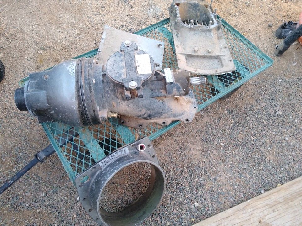 Jet boat jacuzzi pump with place diverter!! for Sale in Phoenix, AZ