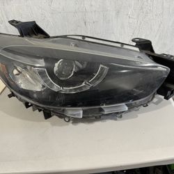 2016 Mazda Cx5 Right Headlight 