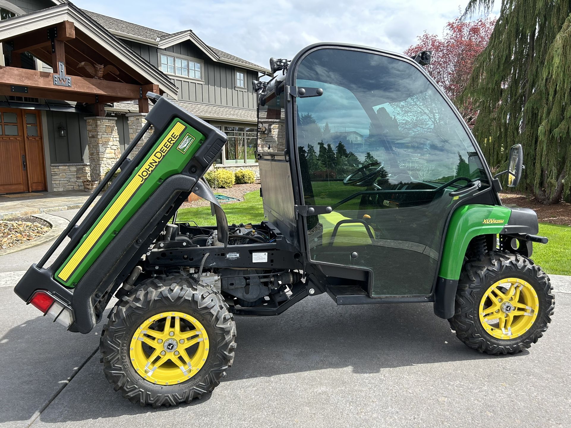 John Deere Gator for Sale in Bonney Lake, WA OfferUp