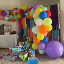 Used Balloon Garland 